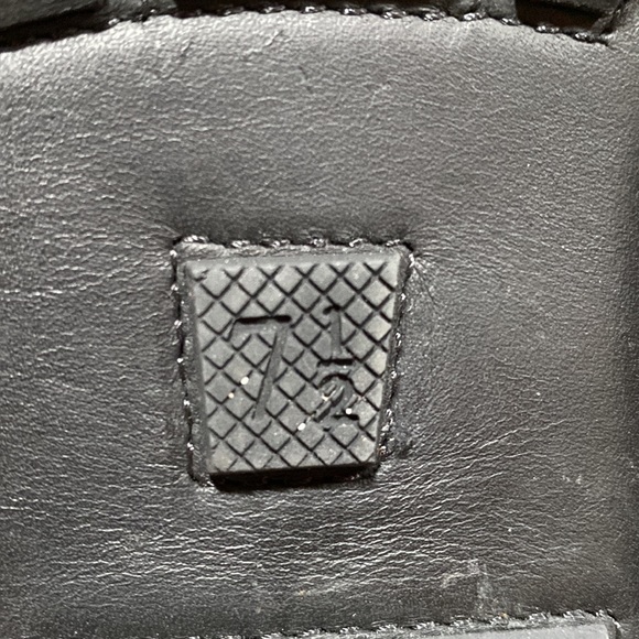 SIZE 71/2 in PRADA - Picture 7 of 12